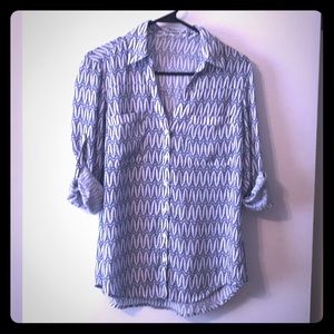 Express Sheer portofino top M
